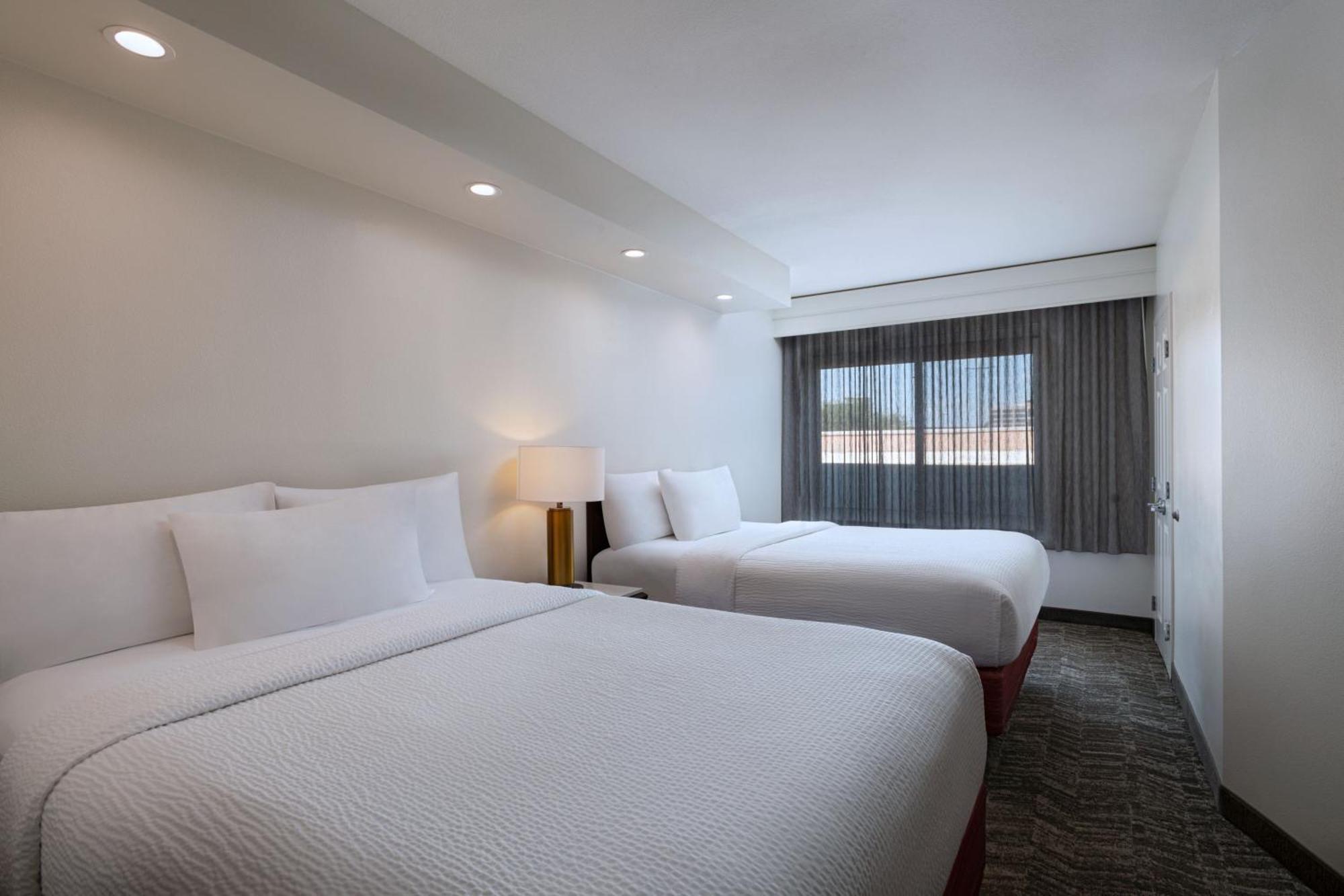 Springhill Suites By Marriott Dallas Dfw Airport East Las Colinas Ирвинг Экстерьер фото
