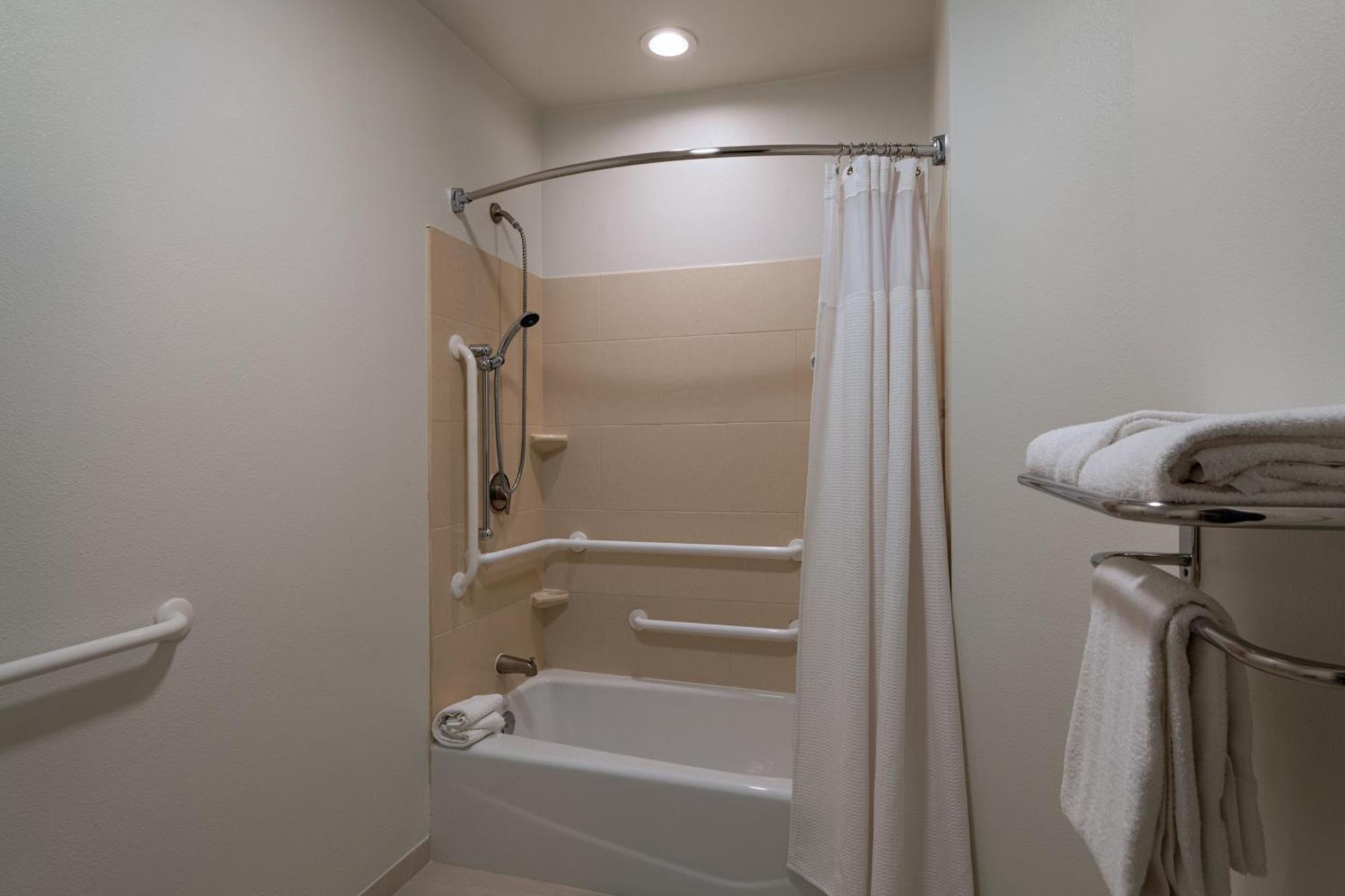 Springhill Suites By Marriott Dallas Dfw Airport East Las Colinas Ирвинг Экстерьер фото