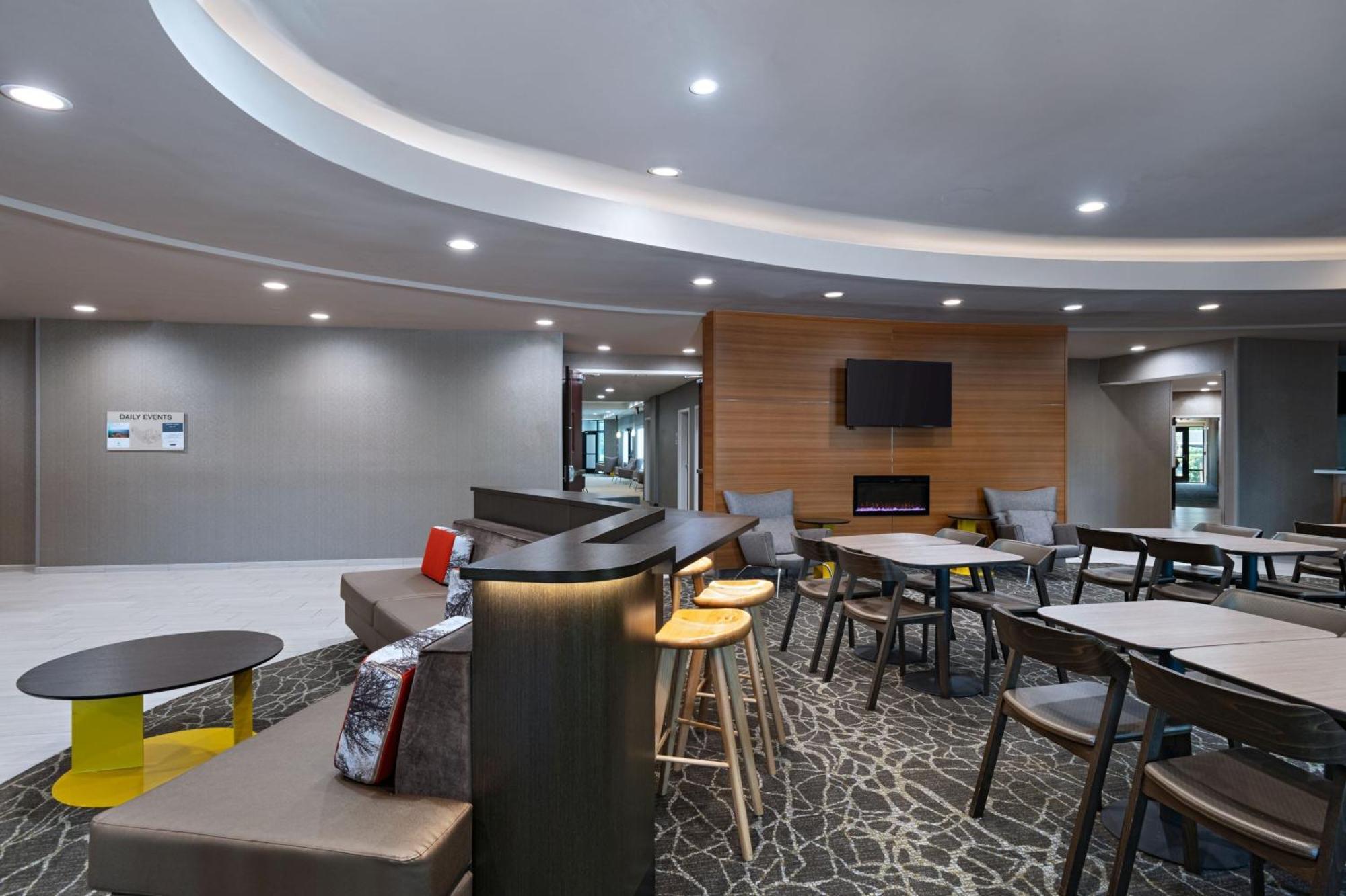 Springhill Suites By Marriott Dallas Dfw Airport East Las Colinas Ирвинг Экстерьер фото